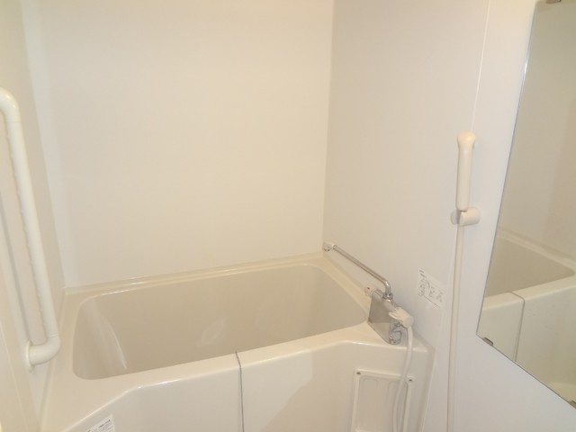 ｓｔｕｄｉｏ　ｆｌａｔ　ｍｉｎａｍｉ－ｏｓａｗａの浴室|バス