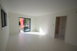 【居間・リビング】 | 【仲介手数料無料！！】八王子市上柚木　新築戸建て（全2棟）1号棟　3990万円