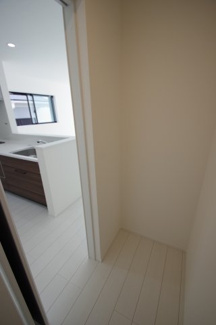 【収納】 | 【仲介手数料無料！！】八王子市上柚木　新築戸建て（全2棟）1号棟　3990万円 | パントリー