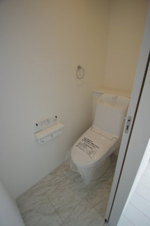 【トイレ】 | 【仲介手数料無料！！】八王子市上柚木　新築戸建て（全2棟）1号棟　3990万円