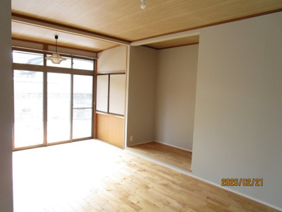 【居間・リビング】 | ポラーノハウス２ | こちらのリビングで趣味の時間をお楽しみください