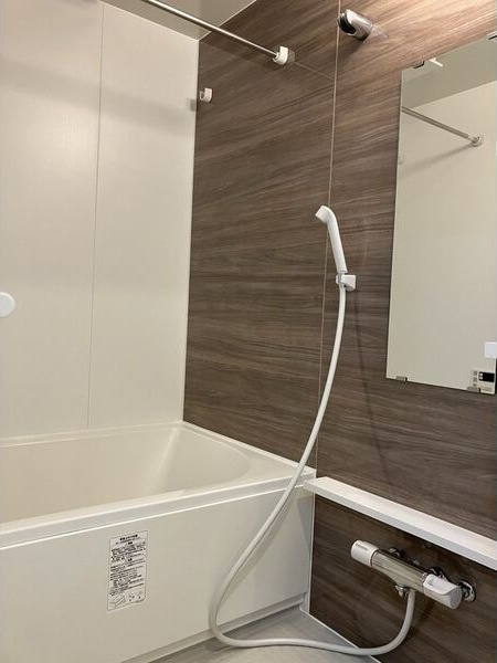 ボナール　葵の浴室