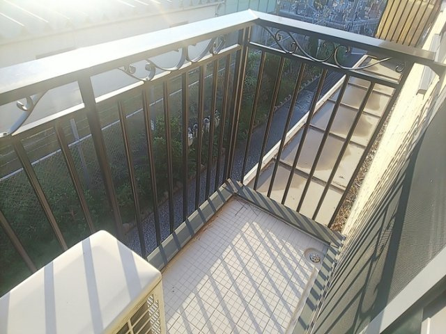 ル・ラルゴのバルコニー