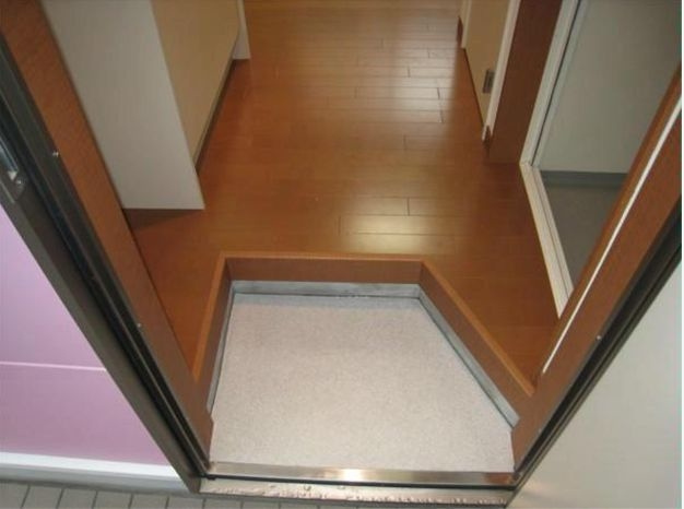 グレースミニヨンの玄関