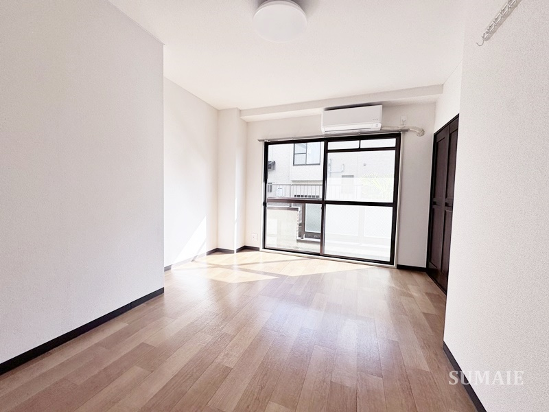 クリフ若木の洋室|洋室です