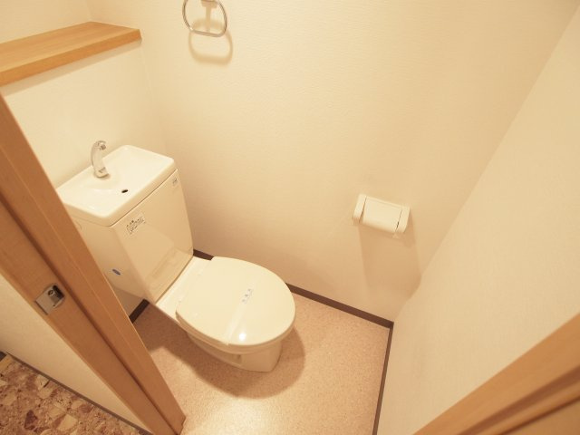 メゾン中野駅前のトイレ