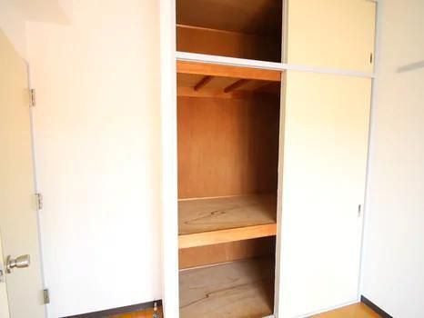 ガーデンハイツ滝山Bの収納