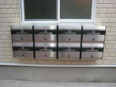 セントレジデンス中野の設備|ダイヤル式の集合ポストです