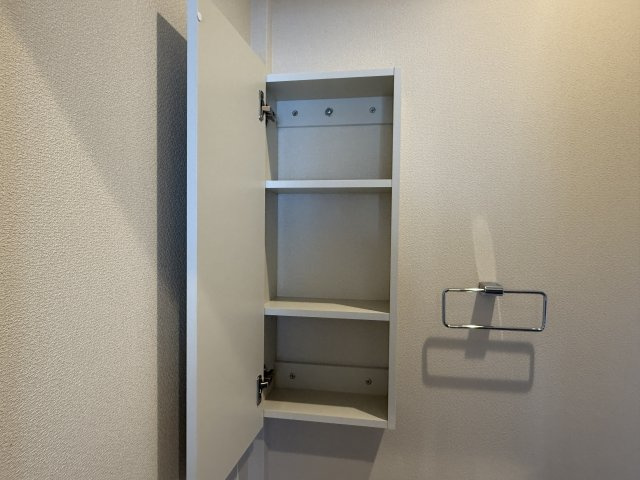 カーサセレーナ中野の収納