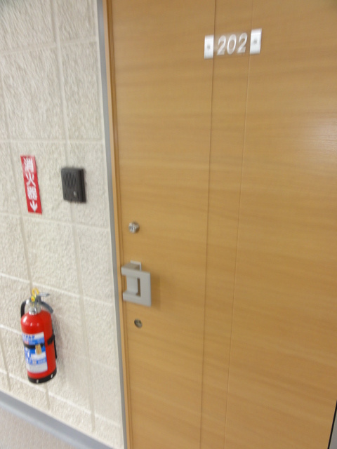 メゾン・ロートスの玄関