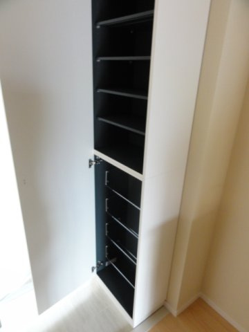 メゾン・ロートスの収納