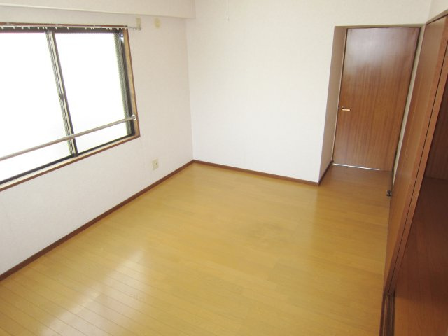 コーポ英の内装