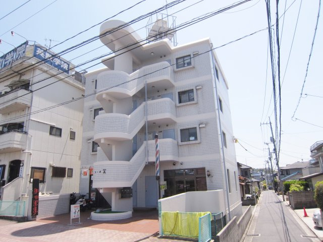 コーポ英の外観