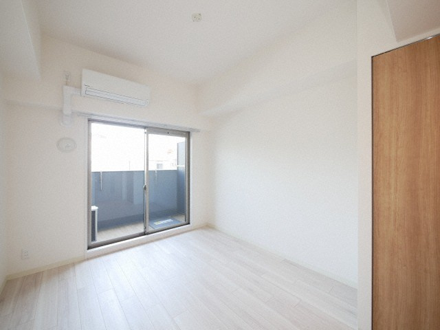 スプランディッドVの居間・リビング