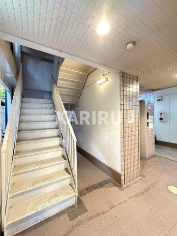 アーバン千林A棟のロビー