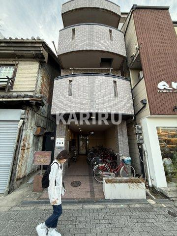 アーバン千林A棟の外観