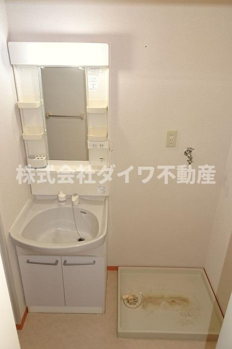 COZY　COURT　東岡崎の洗面所|2019年撮影