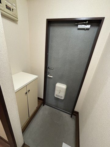 パークハイツスイメイの玄関