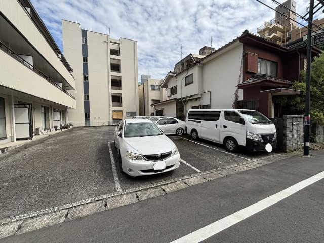 パークハイツスイメイの駐車場