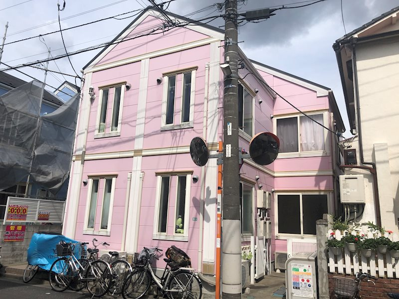 グレースラテールの外観