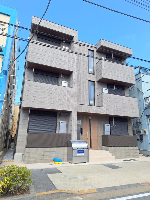 コンフィデンスコート