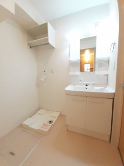 【洗面所】 | ドゥース　レシ　Ａ