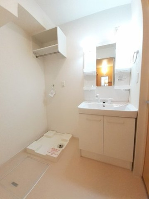 【洗面所】 | ドゥース　レシ　Ａ