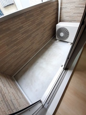 【バルコニー】 | ドゥース　レシ　Ａ