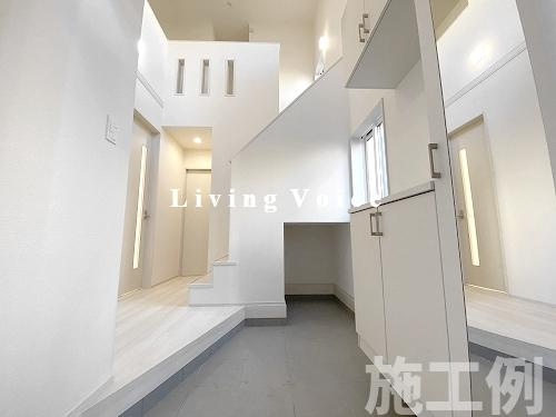 【玄関】 | 【仲介手数料０円】綾瀬市綾西1丁目　新築一戸建て | 綾瀬市綾西1丁目　新築一戸建て