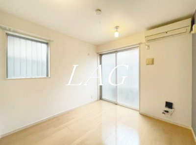 【居間・リビング】 | コンフォート笹塚 | 洋室のお部屋です。