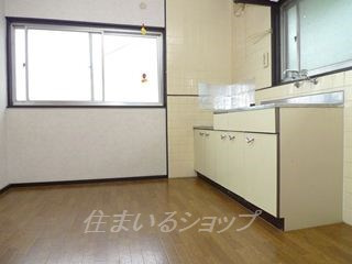 翠荘のキッチン