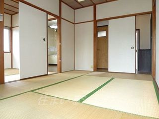 翠荘の居間・リビング