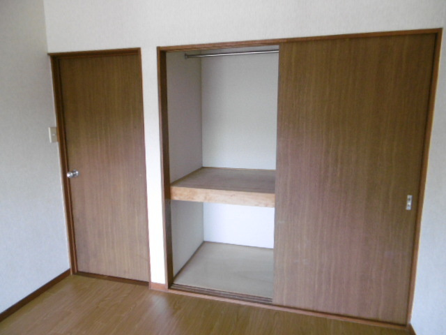 第３シルクロードハイツの収納