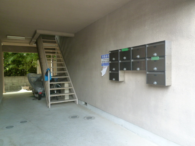 第３シルクロードハイツのエントランス|共用設備1