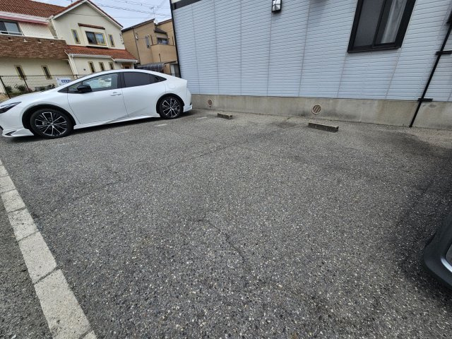 シティー長尾Ⅱの駐車場