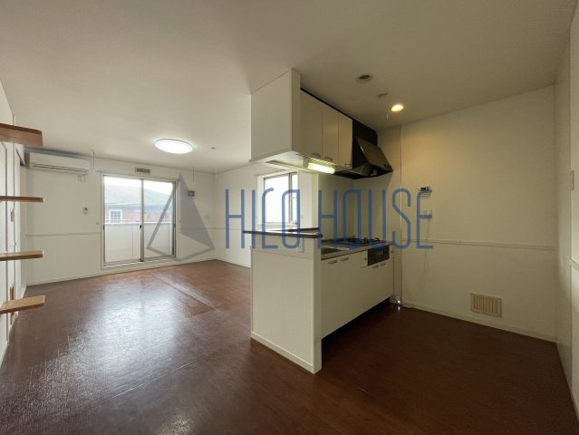 コンフォートフォレストⅡの居間・リビング