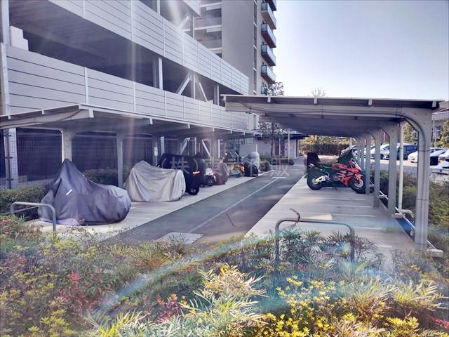 【駐車場】の画像