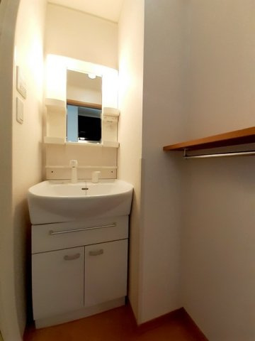 ヴィラ　ミハスの洗面所