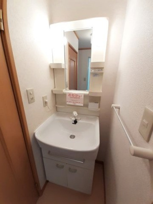 【洗面所】 | ラ・フェスタＡ