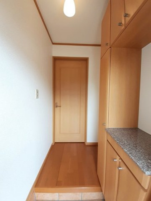 【玄関】 | ラ・フェスタＡ