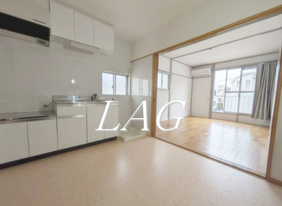 【居間・リビング】 | ハイツ白馬 | 洋室のお部屋です。