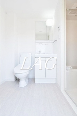 【洗面所】 | レガーロ田園調布 | 洗面台です。