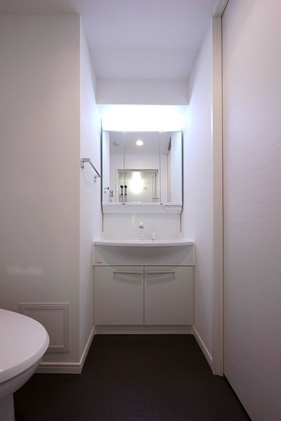 ヴォーガコルテ浅草橋の洗面所