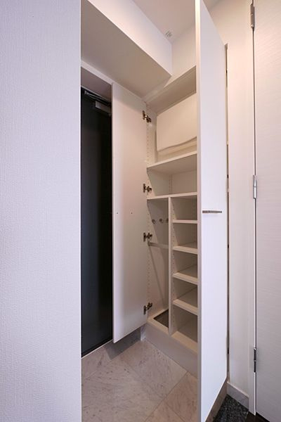 ヴォーガコルテ浅草橋の収納