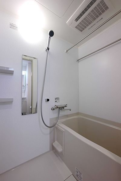 ヴォーガコルテ浅草橋の浴室