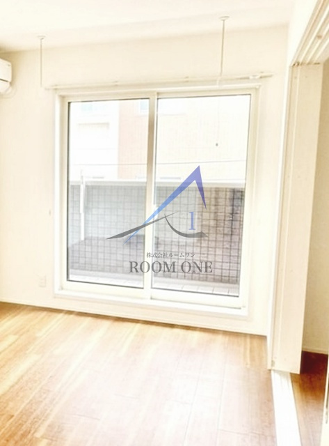 アムール・Ｋ・ｍｕｍｅのその他