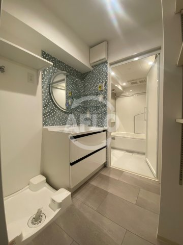 GLAM　STELLA松屋町　中央小学校区の洗面所|GLAM　STELLA松屋町　洗面所