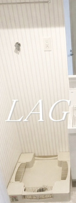 【設備】 | エストゥルース武蔵小杉 | 室内洗濯機置き場です。