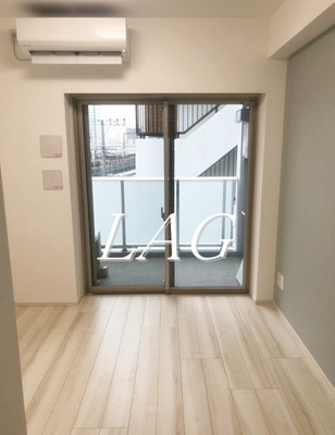 【居間・リビング】 | エストゥルース武蔵小杉 | 洋室のお部屋です。