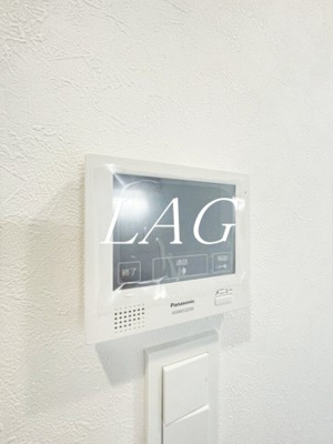 【セキュリティ】 | BIBLIO MEGURO | モニター付きインターホンです。